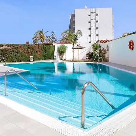Penthouse With Panoramic Views - Puerto Marina *